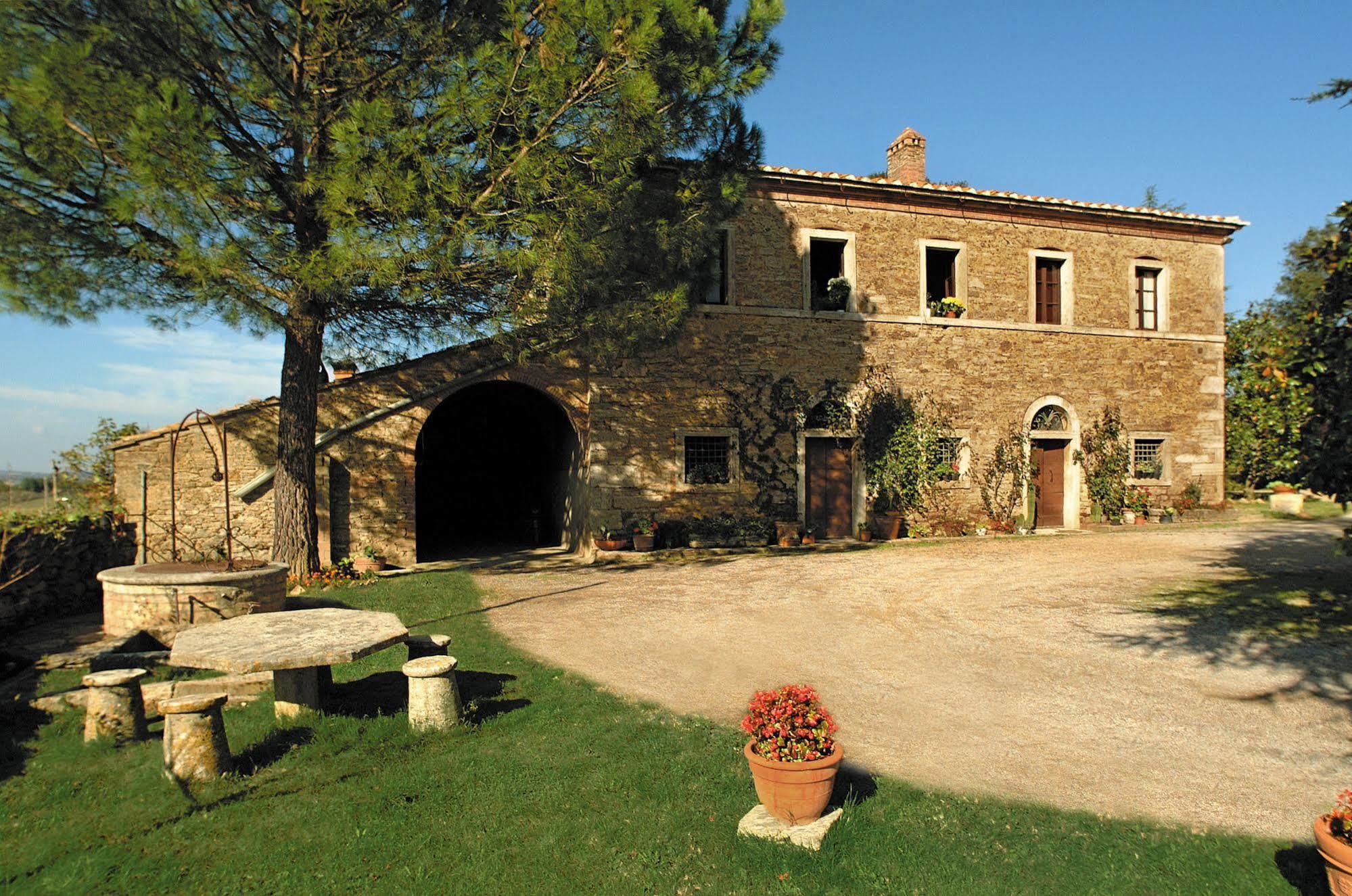 Agriturismo Tenuta Armaiolo Villa Rapolano Terme Exterior photo